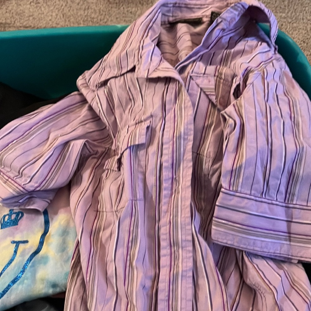 purple dress shirt to elbows